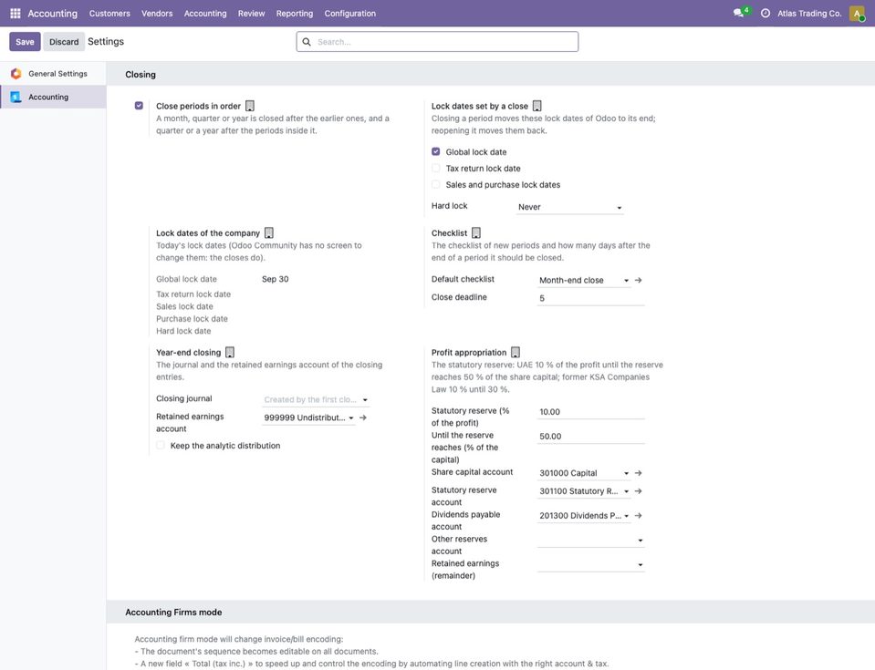 Settings, block Closing of Atlas Trading Co.: closing in order, global lock date only, hard lock Never, checklist Month-end close, deadline 5 days, retained ear